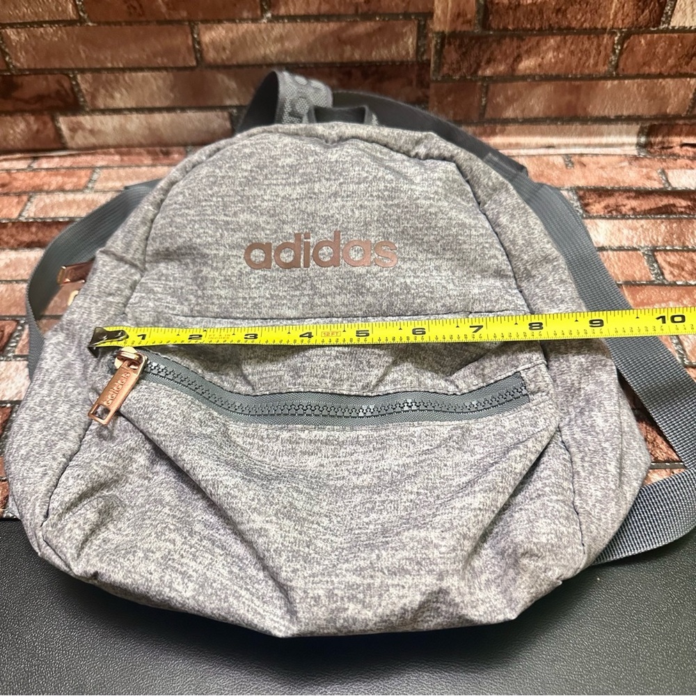 Adidas Gray Backpack with Classic Design - Picture 5 of 12